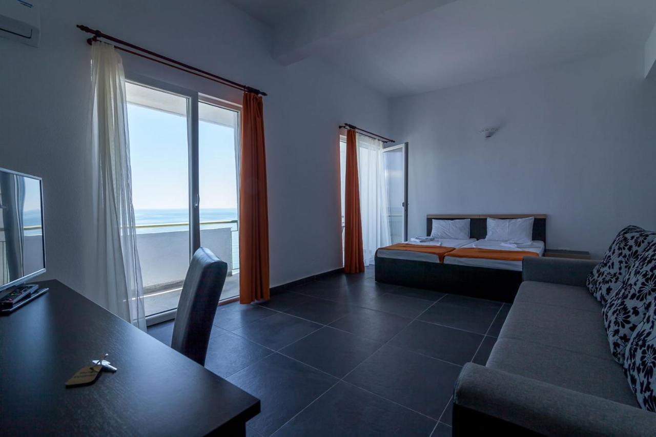 Hotel Cosmos Dél-Eforie Kültér fotó