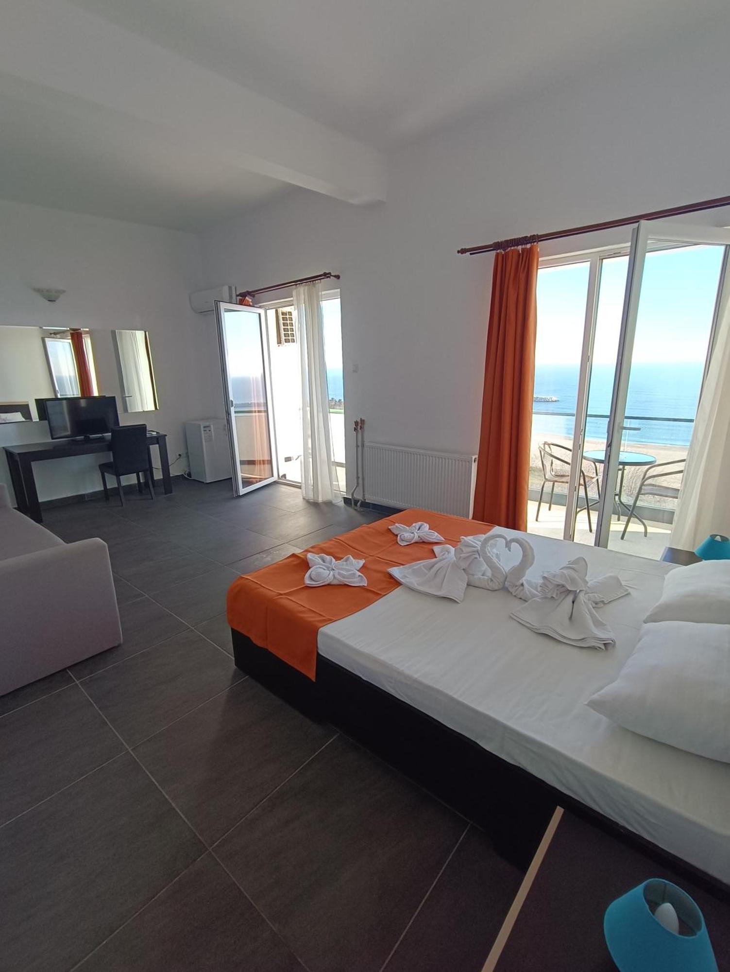 Hotel Cosmos Dél-Eforie Kültér fotó