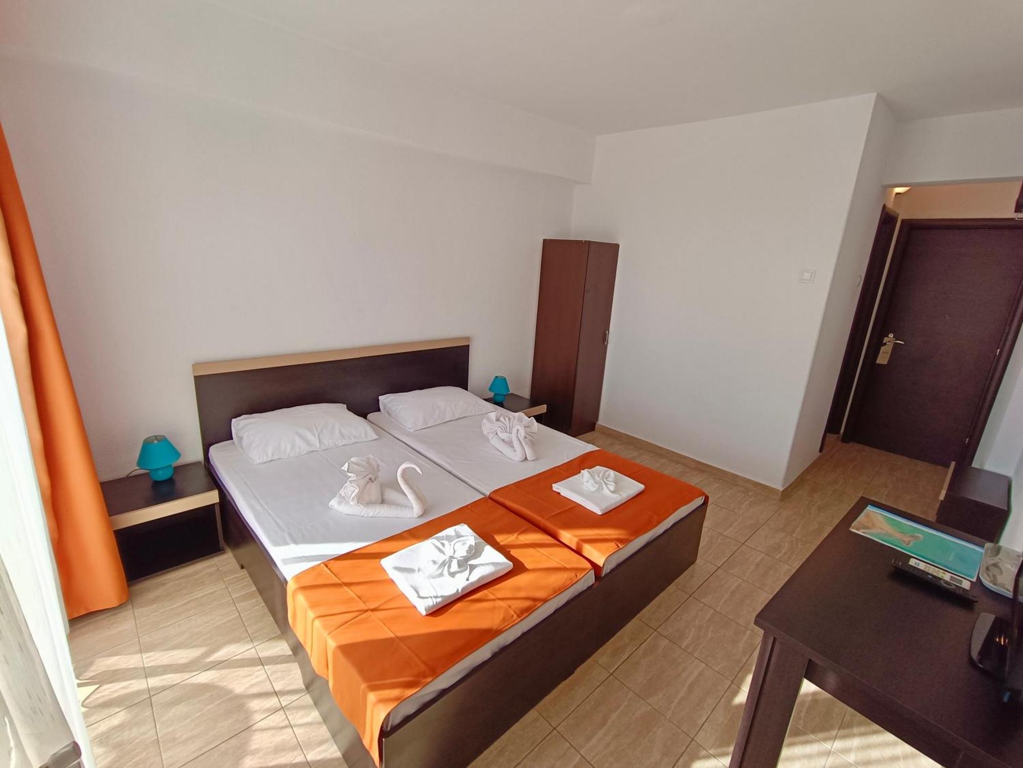 Hotel Cosmos Dél-Eforie Kültér fotó