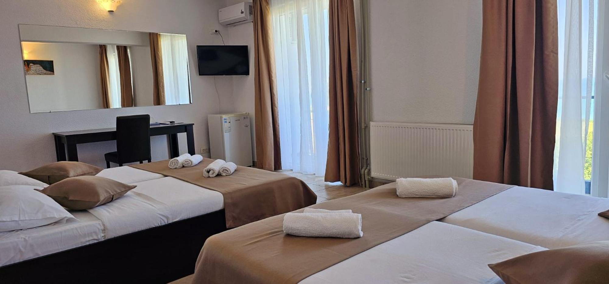 Hotel Cosmos Dél-Eforie Kültér fotó